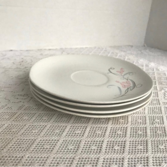 Kokura Ware Ironstone Plates Set of Four - Picture 10 of 10